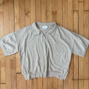 Short sleeve sweater